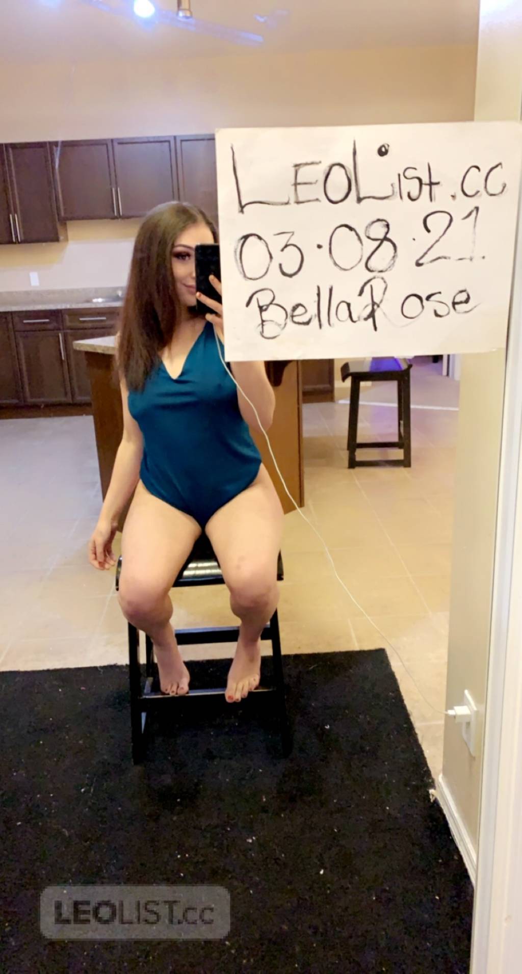 𝒷𝑒𝓁𝓁𝒶 𝓇𝑜𝓈𝑒 🔥 (587) 217-6037 🔥 22 year old Latino/Hispanic Female  escort 🔥 Edmonton Verified escort